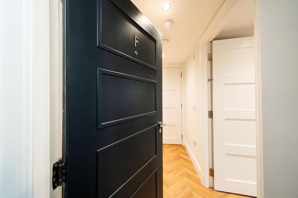The Crescent, Aberdeen City Centre Apartment Экстерьер фото